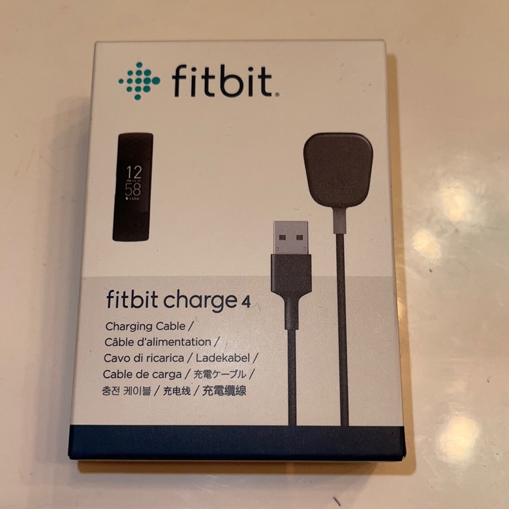 NWT FITBIT CHARGE 4 Charging Cable